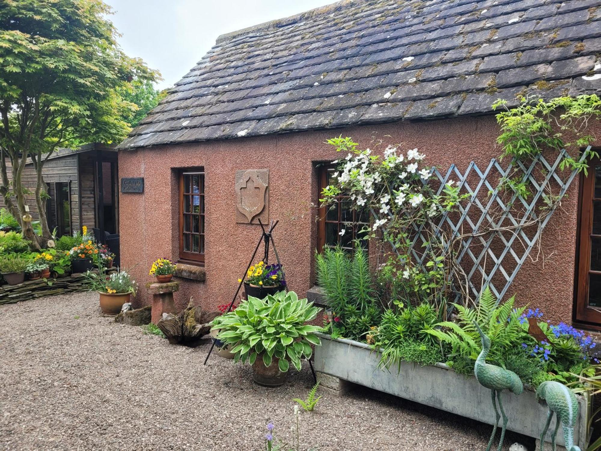 Kirkstyle Hideaway Bed and Breakfast Arbroath Exteriör bild